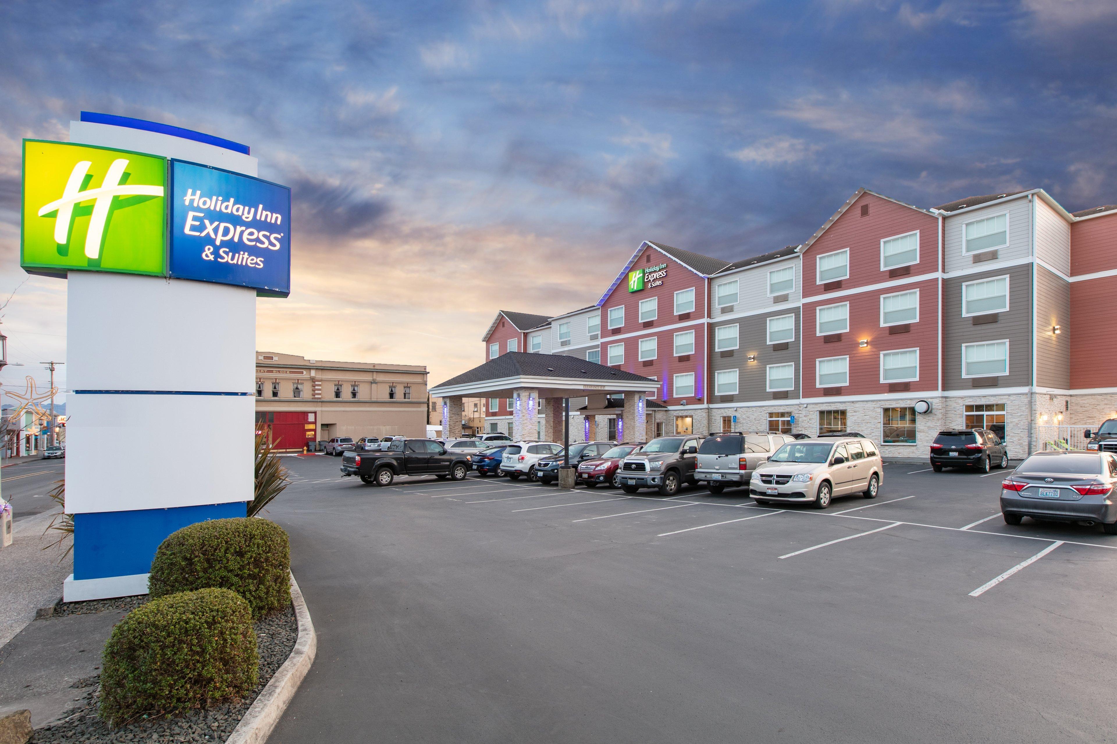 Holiday Inn Express Hotel & Suites Seaside Convention Center By Ihg Esterno foto