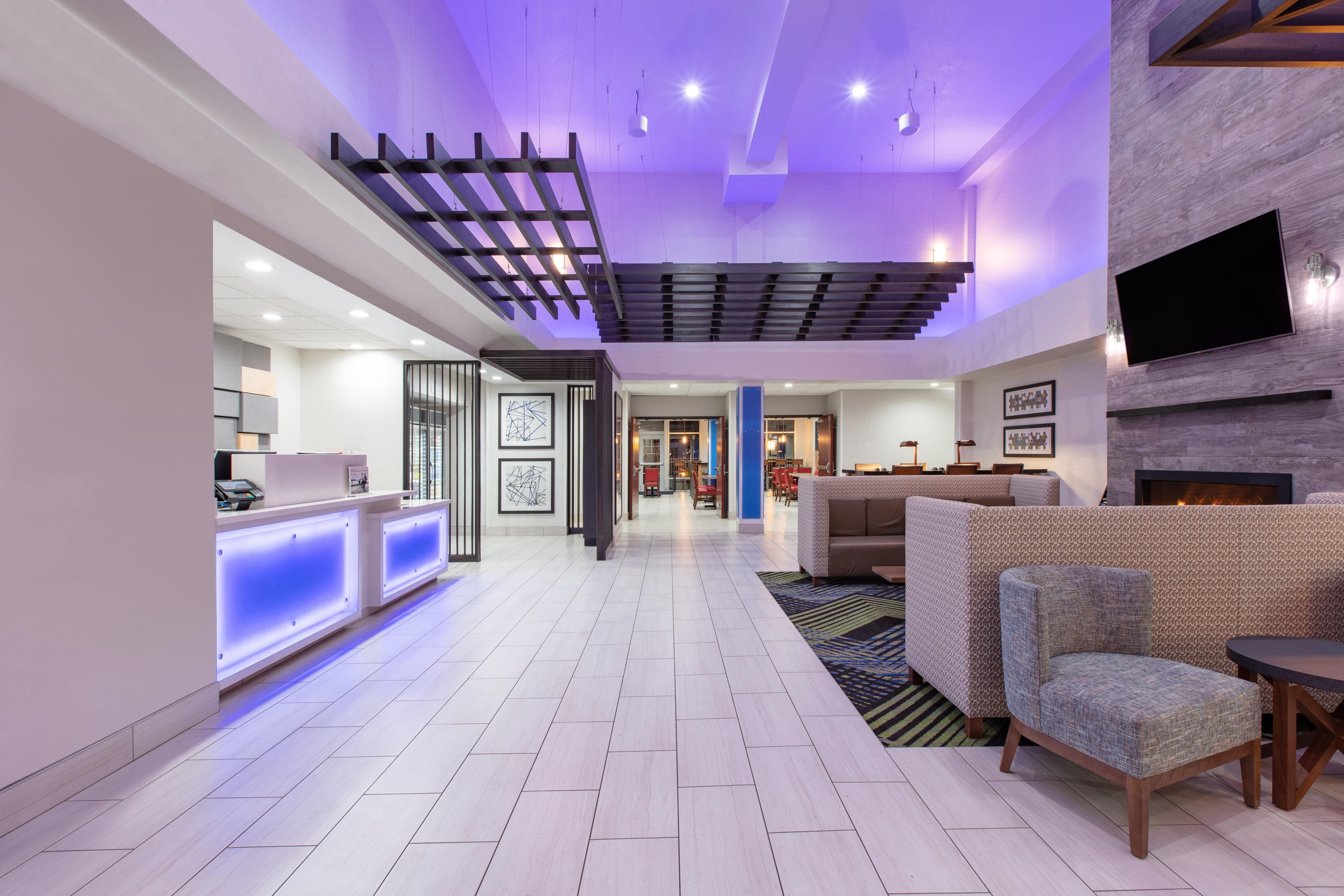 Holiday Inn Express Hotel & Suites Seaside Convention Center By Ihg Esterno foto