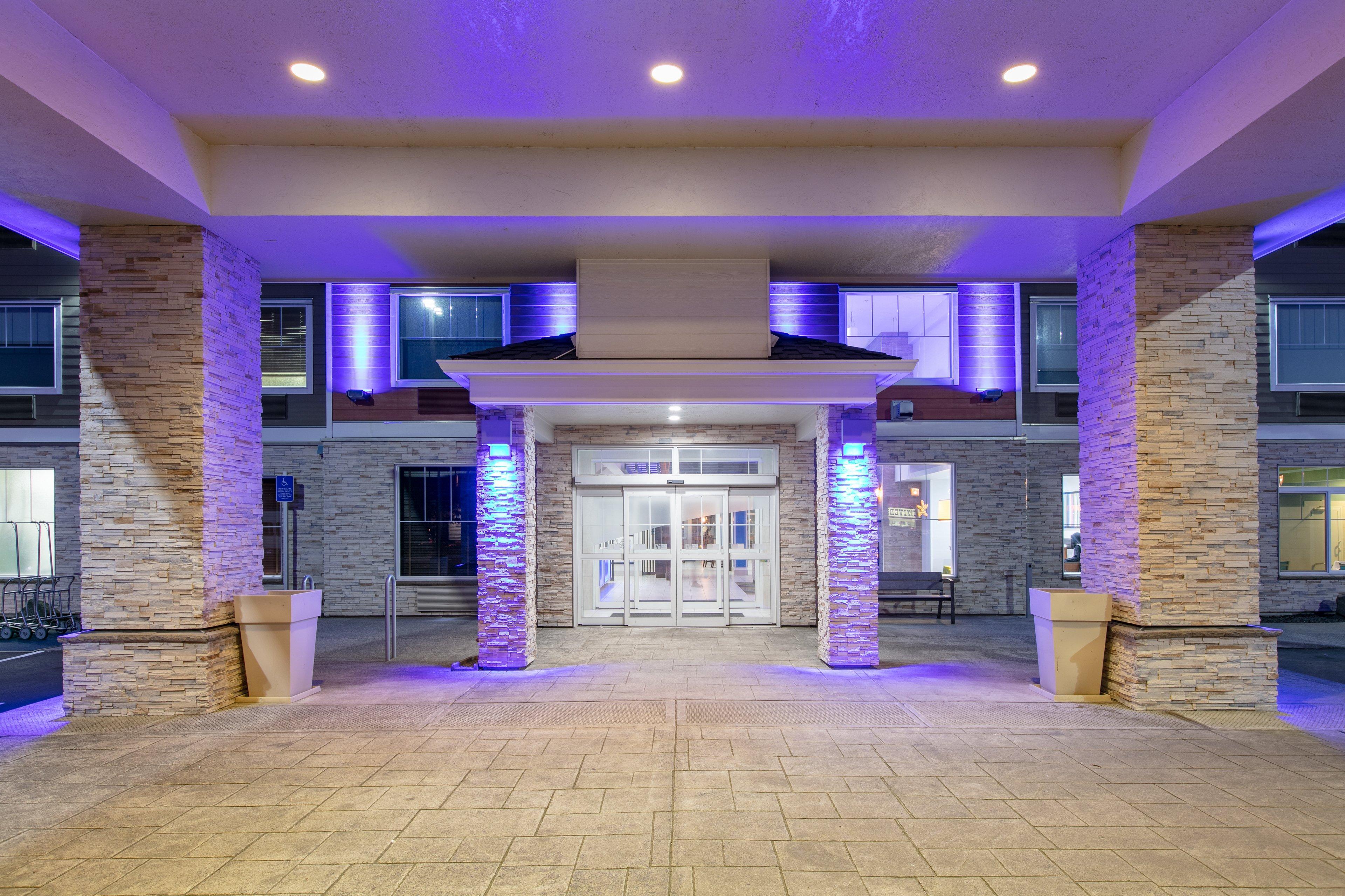 Holiday Inn Express Hotel & Suites Seaside Convention Center By Ihg Esterno foto